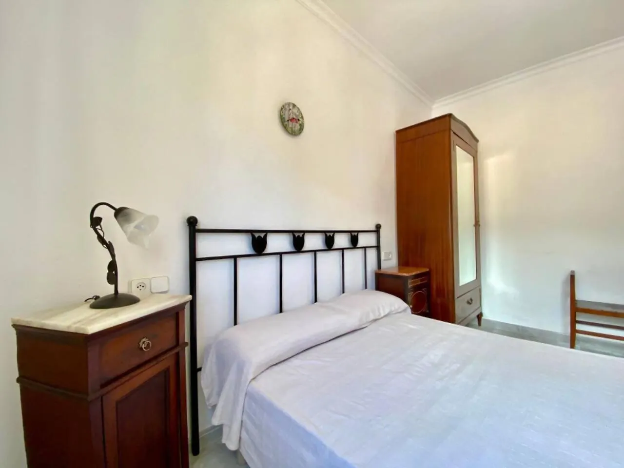 Holiday home Punta De Saguilaport Des Canonge Spain